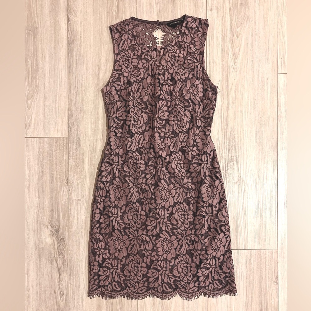 (New) Banana Republic Lace Dress, size 2
